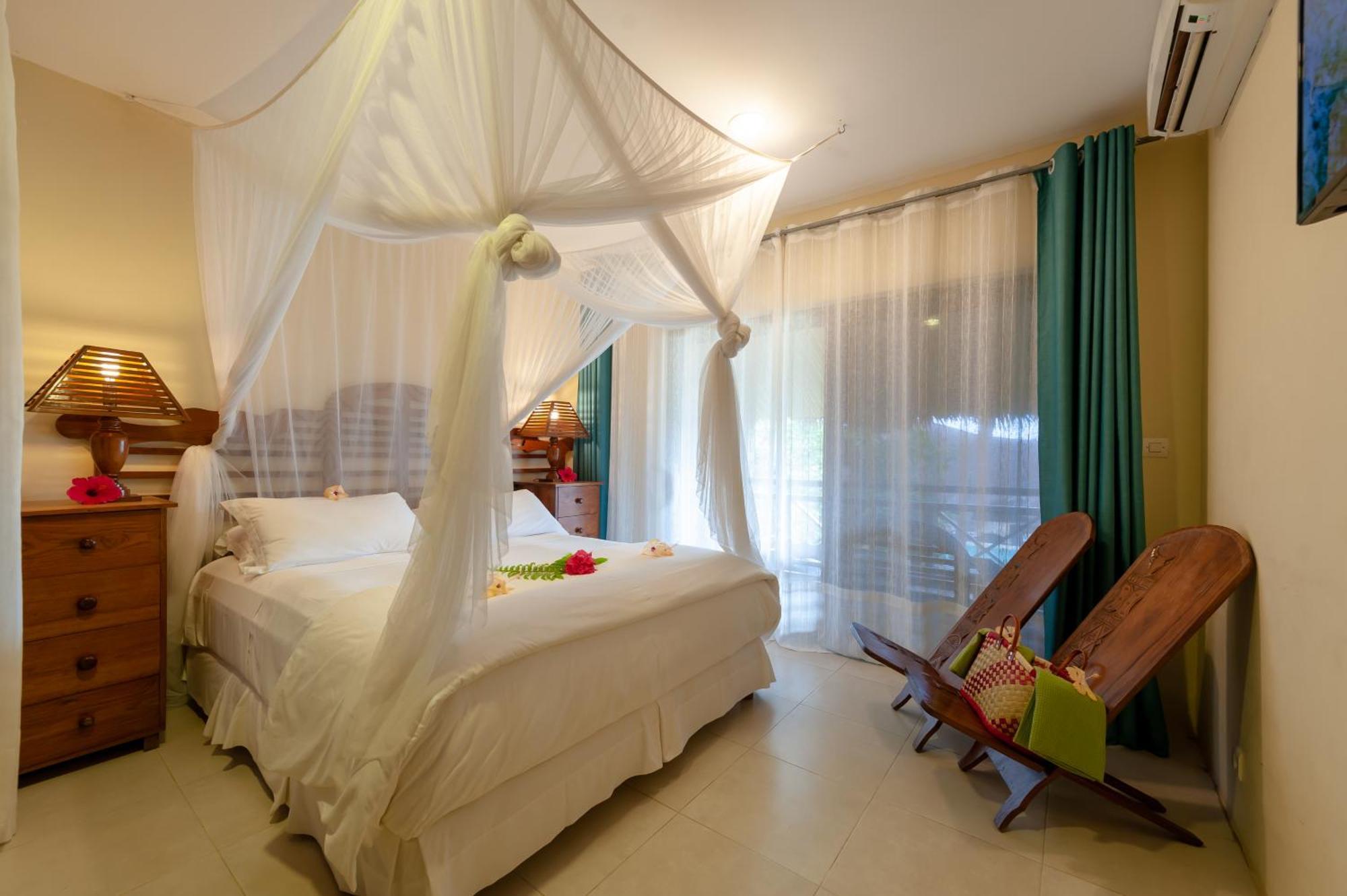 Nosy Be Hotel & Spa Ambondrona  Bagian luar foto