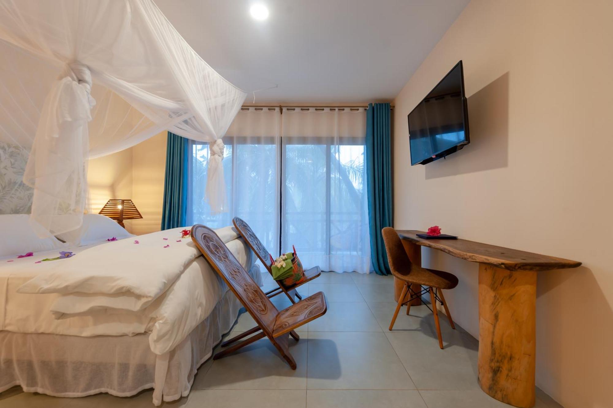 Nosy Be Hotel & Spa Ambondrona  Bagian luar foto