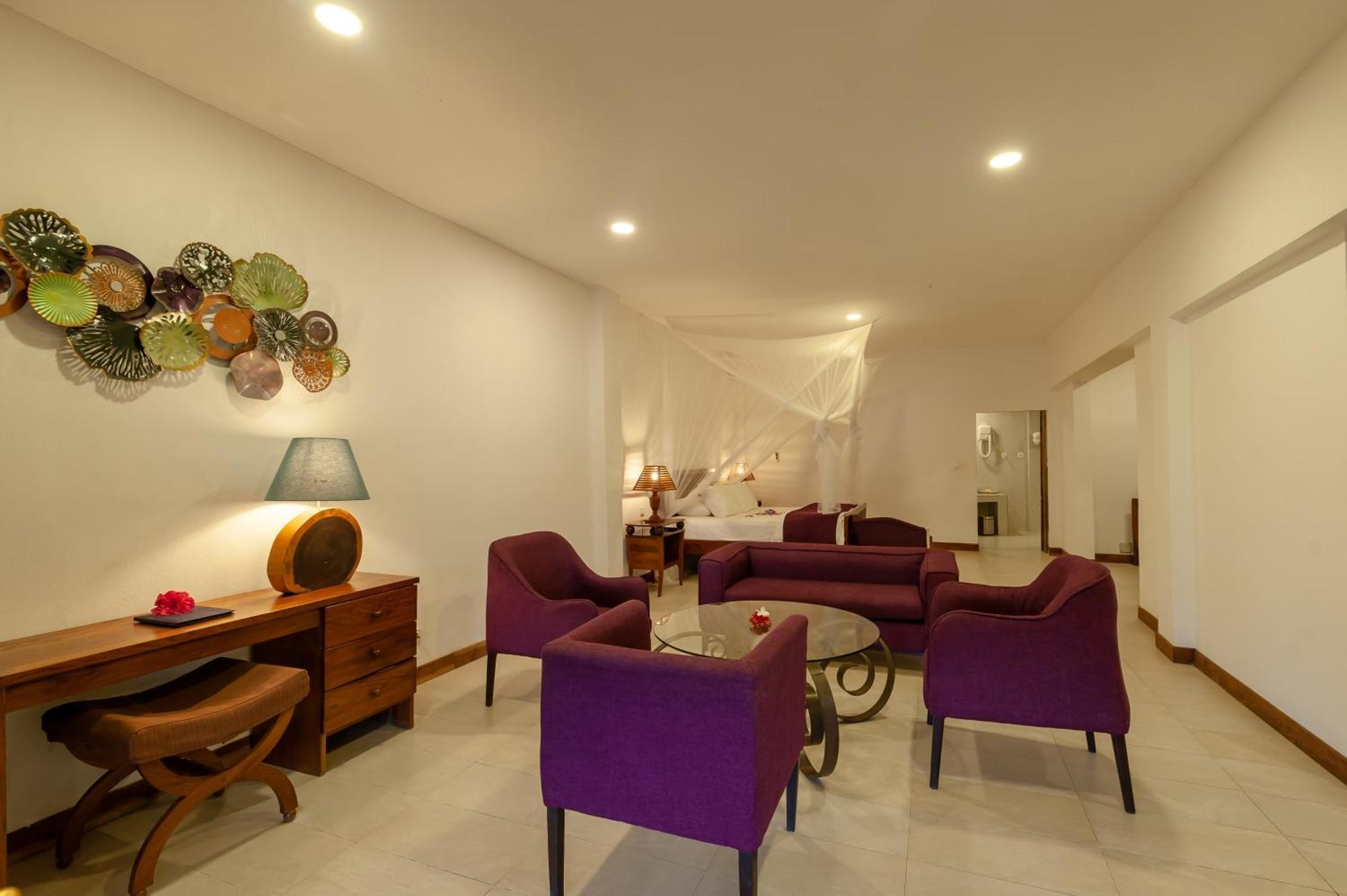 Nosy Be Hotel & Spa Ambondrona  Bagian luar foto
