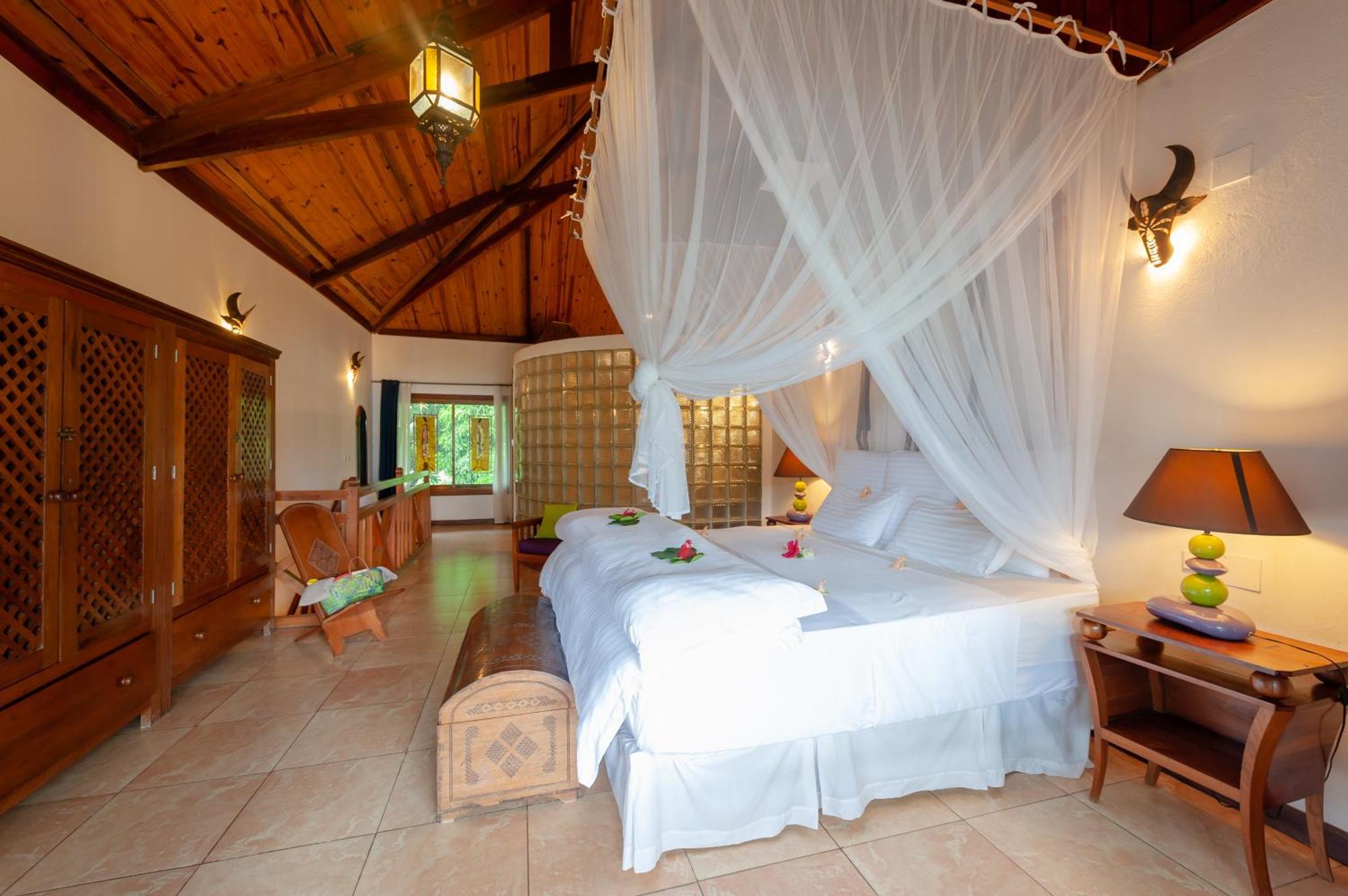 Nosy Be Hotel & Spa Ambondrona  Bagian luar foto
