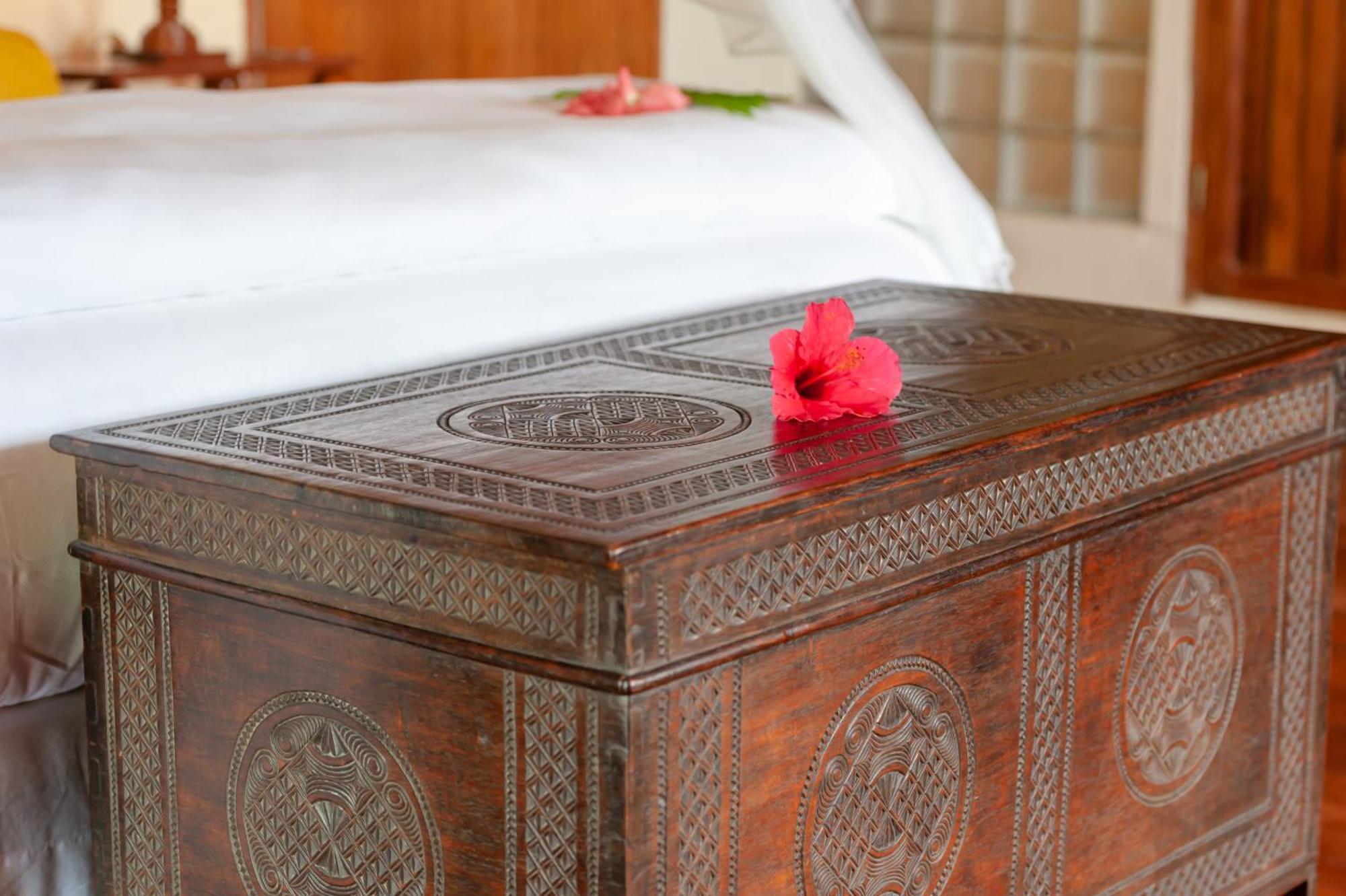 Nosy Be Hotel & Spa Ambondrona  Bagian luar foto